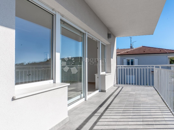 Ekskluzivno u Dogmi - najam stana s magičnim pogledom