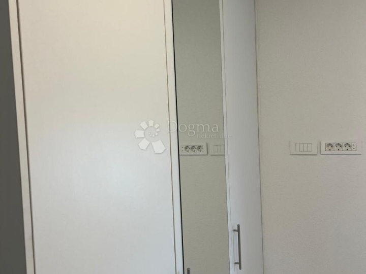 Penthouse najam, Crikvenica, 80m2 s pogledom na more