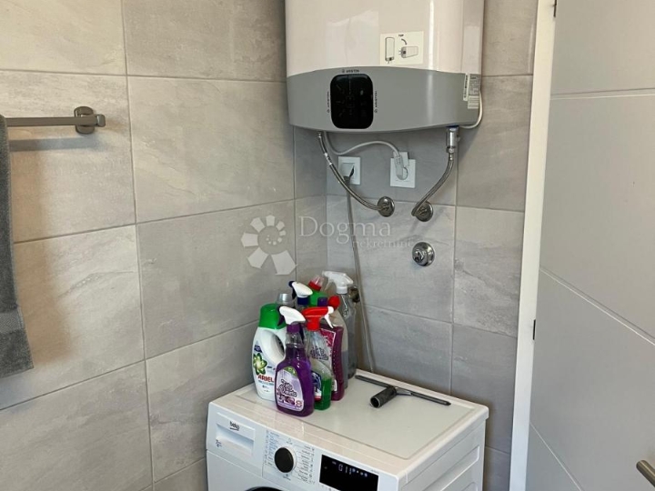 Penthouse najam, Crikvenica, 80m2 s pogledom na more