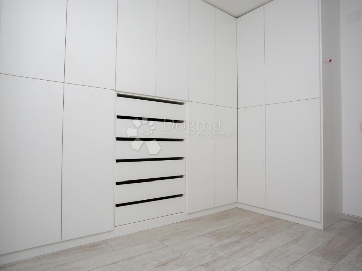 Predivan stan za najam - Kostrena