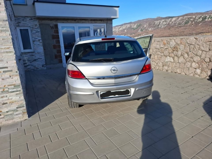 Opel Astra H 1.4