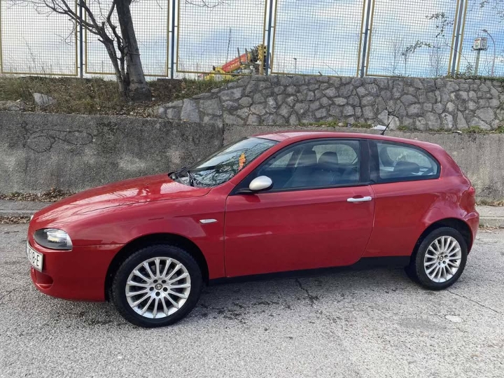 Alfa 147