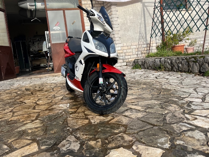 Kymco Super 8, top stanje