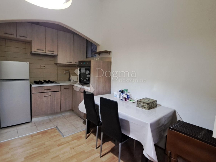 Kostrena, 2S kl. stan