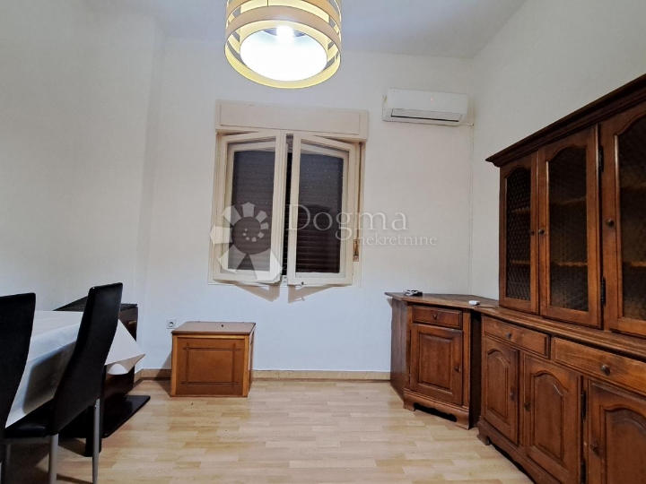 Kostrena, 2S kl. stan