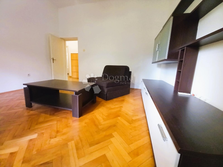 Kostrena, 2Skl. stan, 54 m2