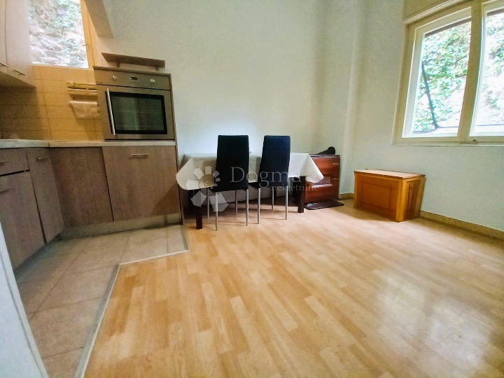 Kostrena, 2Skl. stan, 54 m2