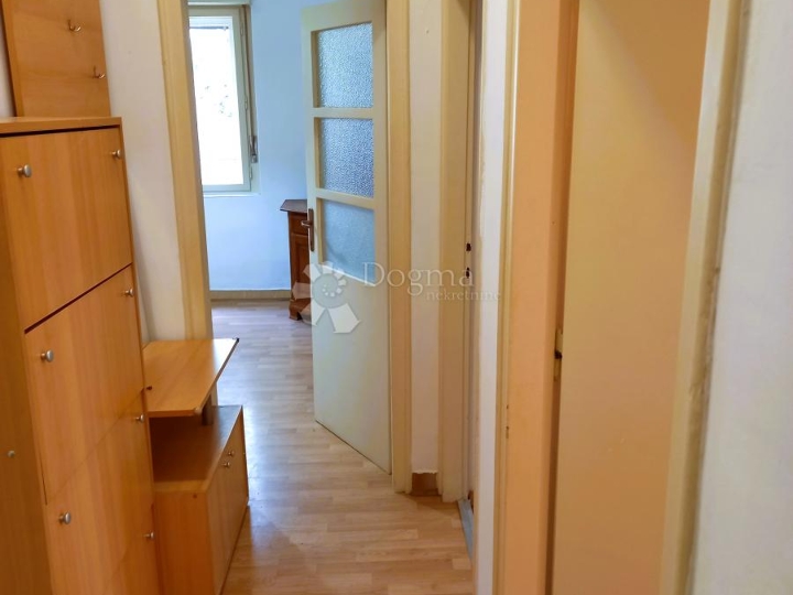 Kostrena, 2Skl. stan, 54 m2