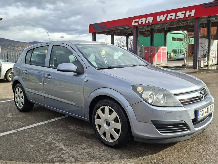 Opel Astra 1.7 CDTi