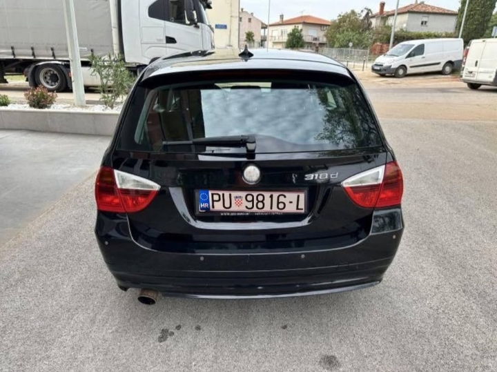 BMW E91 318d – 2006. godište