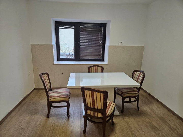 Kuća Vrata-Fužine 318.70 m2