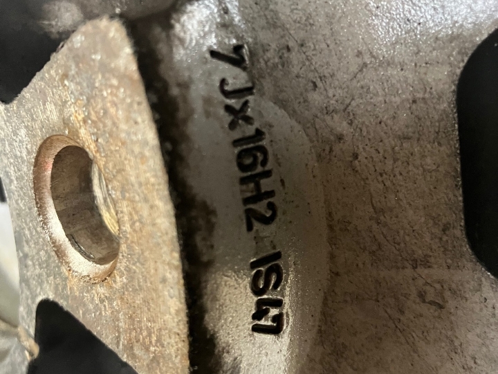 Alu. felge i gume za Mini