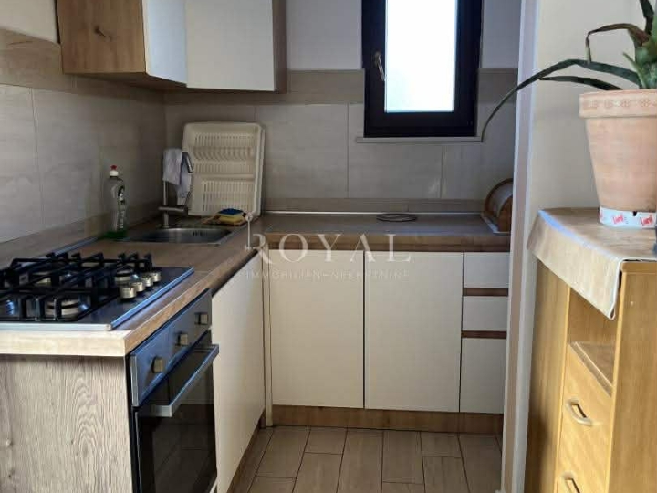 Najam stana na Gornjem Zametu, 32m2