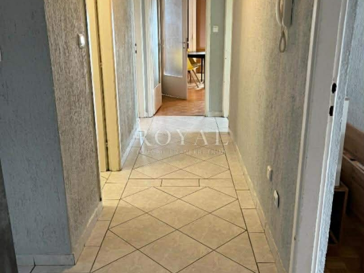 Iznajmljuje se 3S+DB stan na Zametu