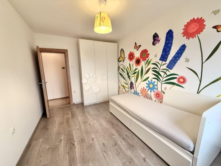 Odličan 2S+DB stan na popularnoj lokaciji