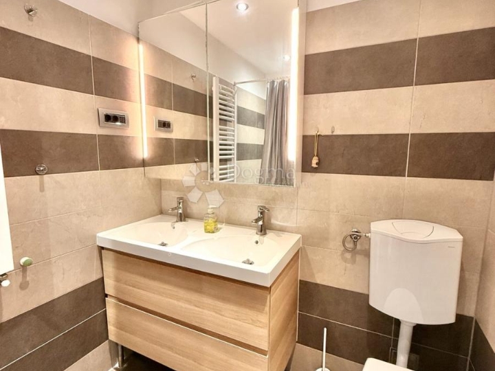 Odličan 2S+DB stan na popularnoj lokaciji