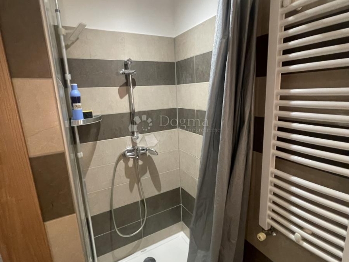 Odličan 2S+DB stan na popularnoj lokaciji