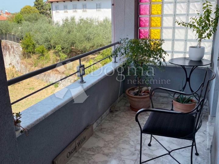 Sniženo!!! Dizajnerski stan na neponovljivoj lokaciji