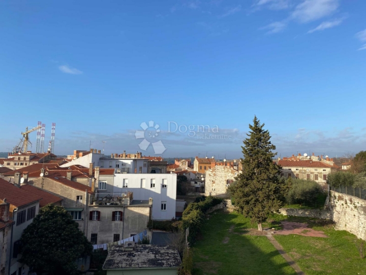 Sniženo!!! Dizajnerski stan na neponovljivoj lokaciji