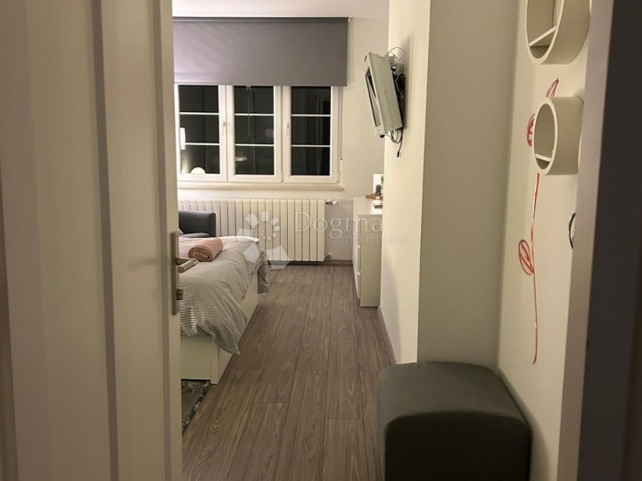 Rijeka, Pećine najam