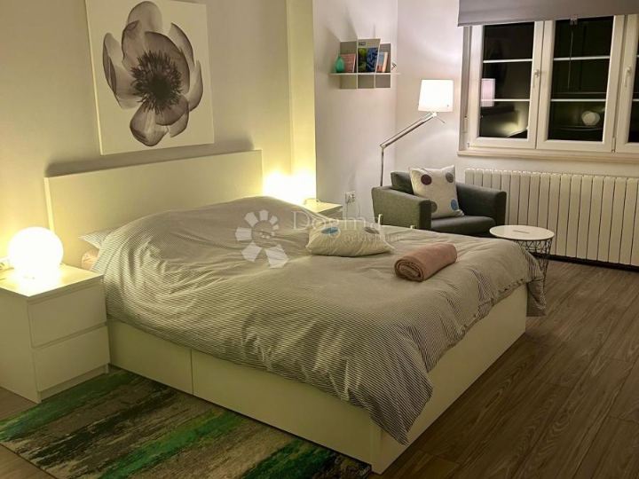 Rijeka, Pećine najam