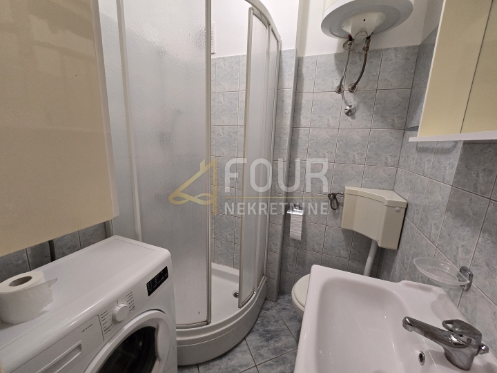 Rijeka, Pećine, 21.10m2, namještena garsonijera, pogled na more