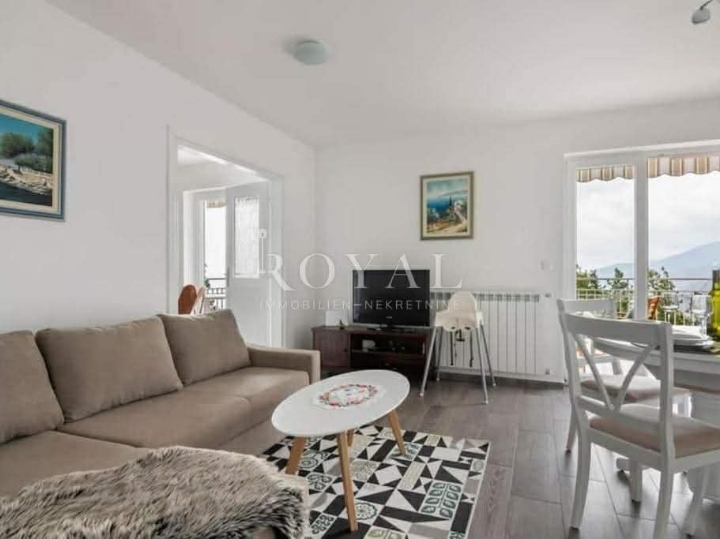 Iznajmljuje se moderan stan – 70 m2