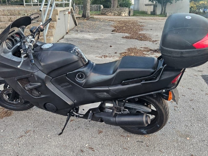 Honda CBR1000F, Old Timer pali-vozi