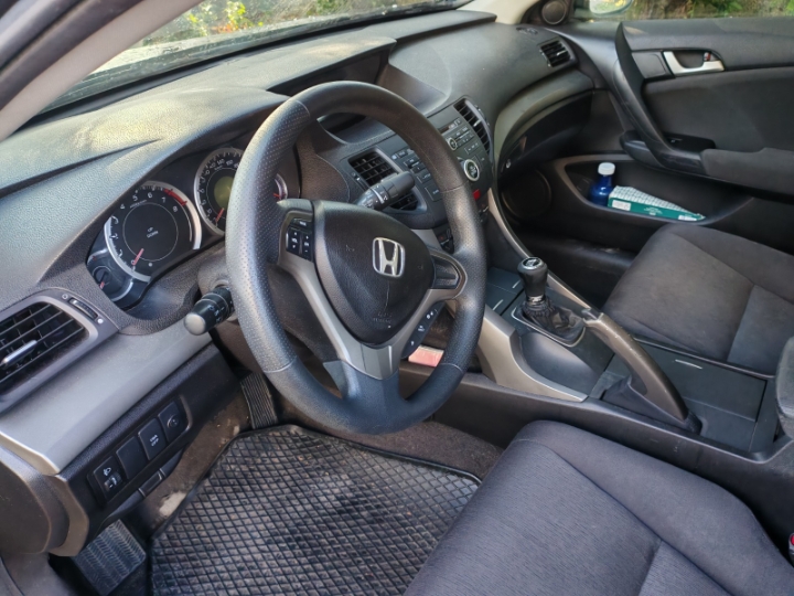 Honda Accord 2,0