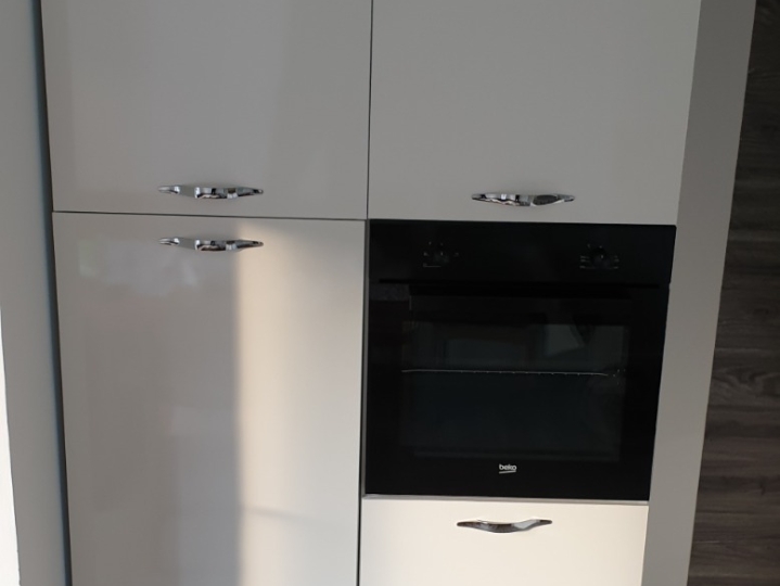 Prekrasna nekretnina uz more