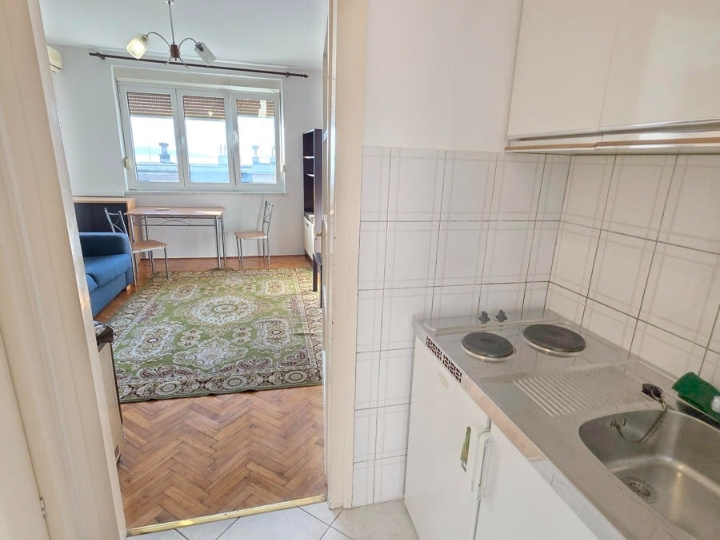 Pećine, 21 m2, garsonijera