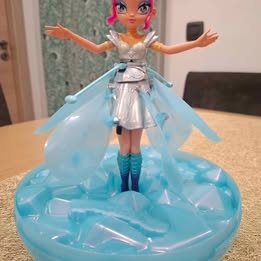 Spin Master Hatchimals Leteća vila