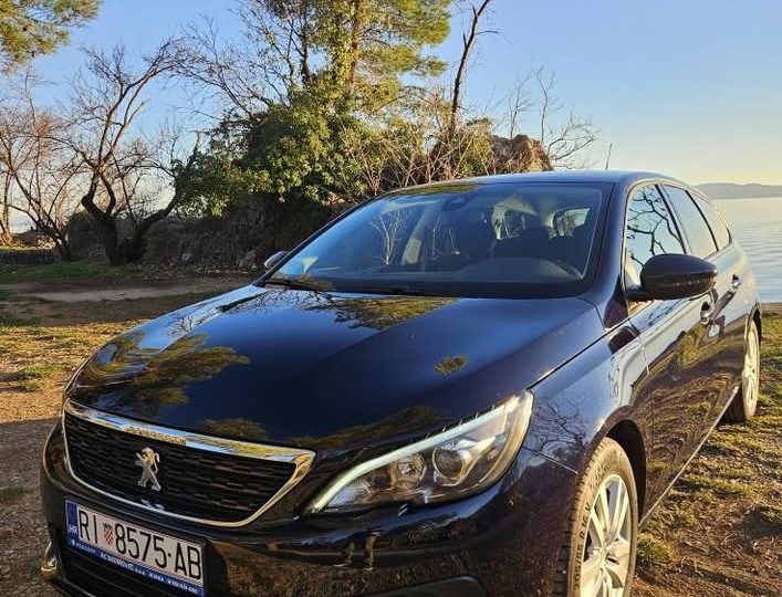 Peugeot 308 SW 1,5 BlueHDi automatik