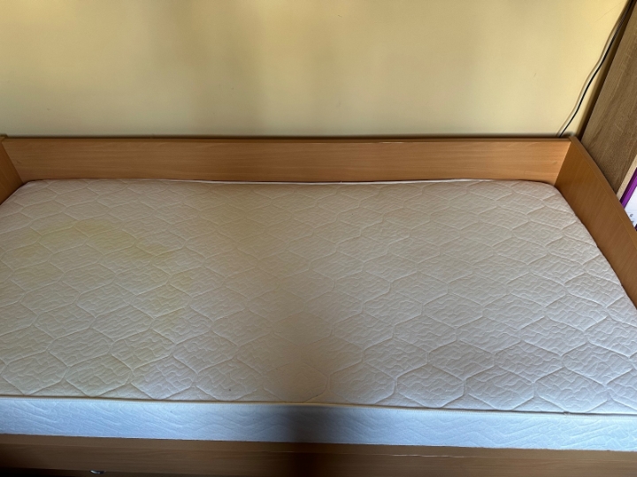 Alples krevet, dim. 90x200