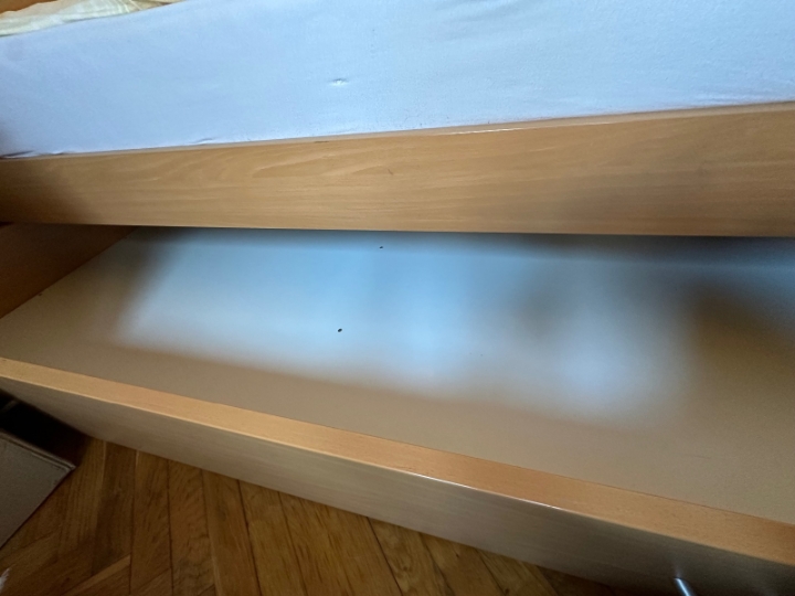 Alples krevet, dim. 90x200