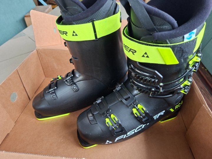 Pancerice Fischer RC4