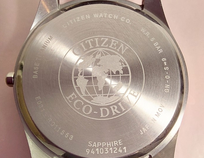 Muški sat Citizen solarno punjenje