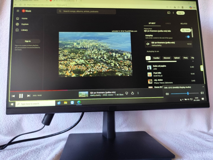 Led monitor 22" za PC