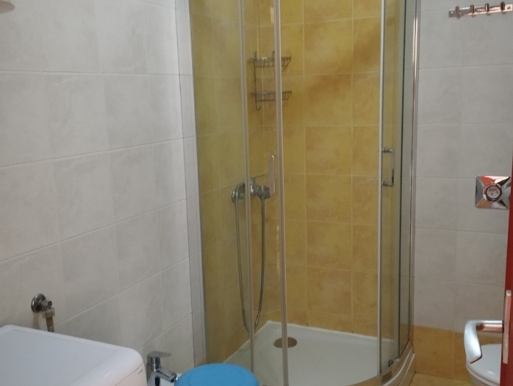 Iznajmljujem stan na Zametu 1S+DB