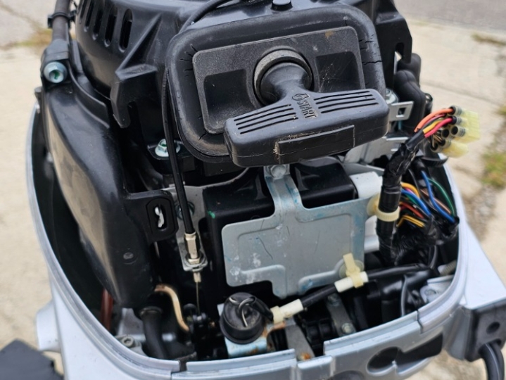 Izanbrodski motor Honda BF20