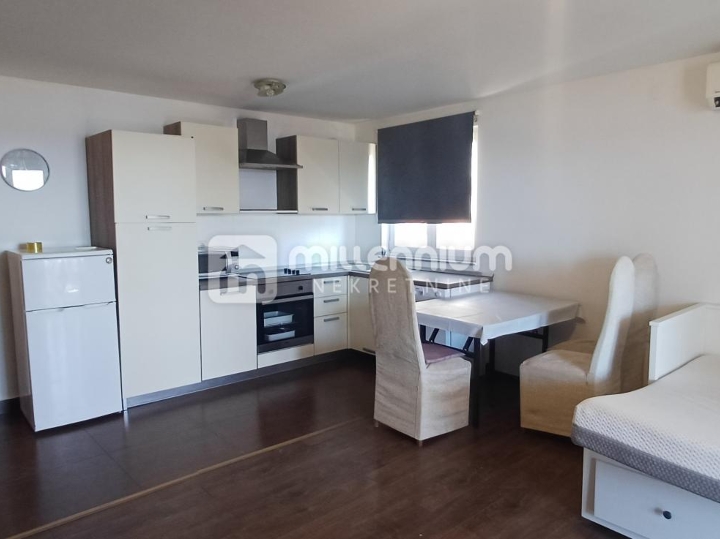 Crikvenica, 48m2, veliki balkon