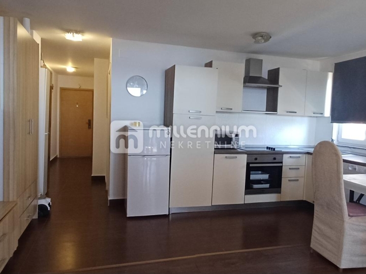 Crikvenica, 48m2, veliki balkon