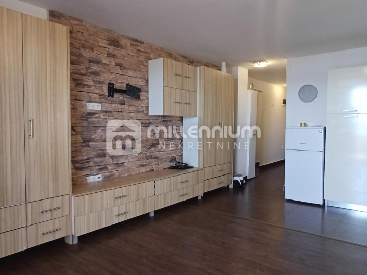 Crikvenica, 48m2, veliki balkon