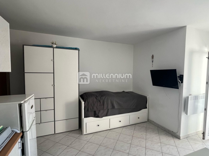 Dramalj, 33.79m2, garsonijera s lođom