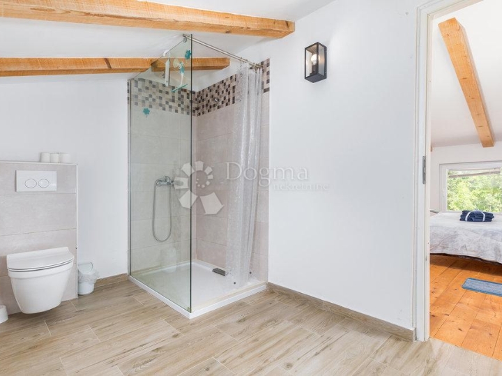 Hitno!!!! Prekrasna prizemnica na mirnoj lokaciji