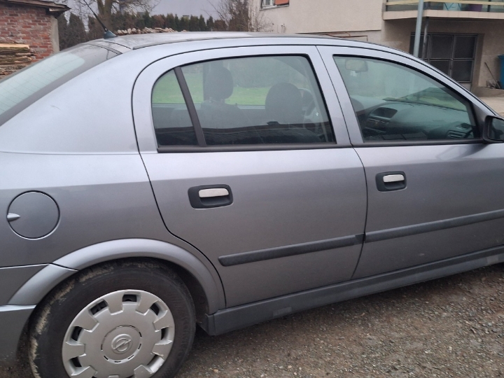 Opel Astra klasik 1.7 DTL