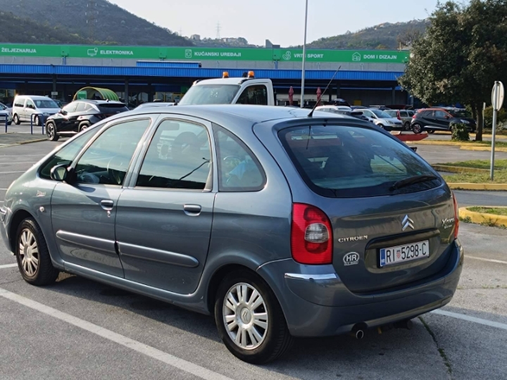 Citroen Xsara Picasso 1.6 + plin
