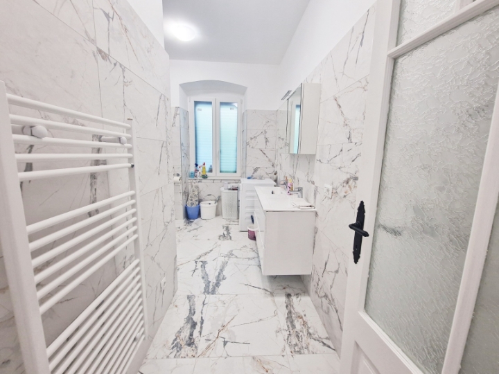 Bulevard, 2S+DB, 95 m2, novouređen