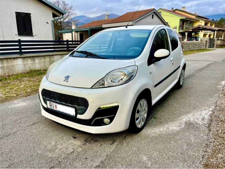 Peugeot 107, 1.0, 50kW, 5 vrata!!!