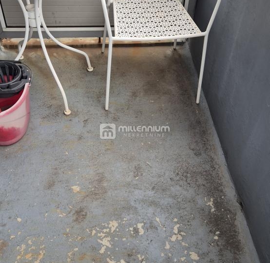 Podmurvice, 37.24m2, 1-sobni stan s balkonom i pogledom